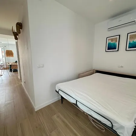 Apartamento Atico Con Solarium Y Bbq Cerca Del Centro 6 Pax